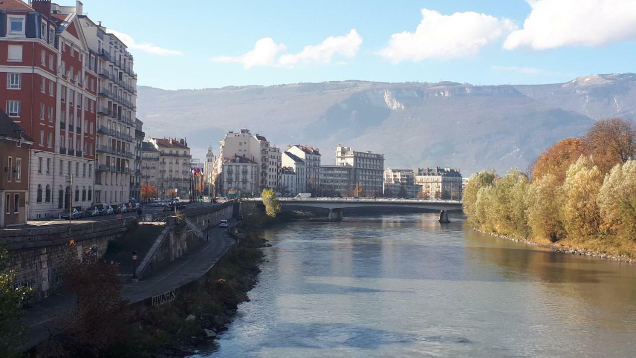 Rent4Night Grenoble Europole Apartment ภายนอก รูปภาพ